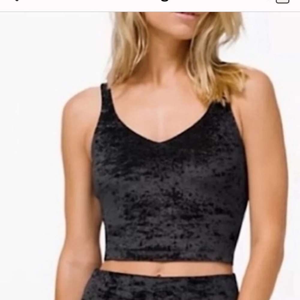 lululemon athletica Black V-Neck Sleeveless Crop Top
